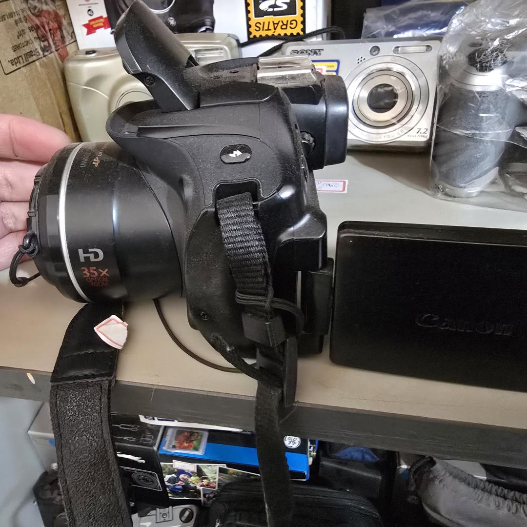 Canon sx30hs
